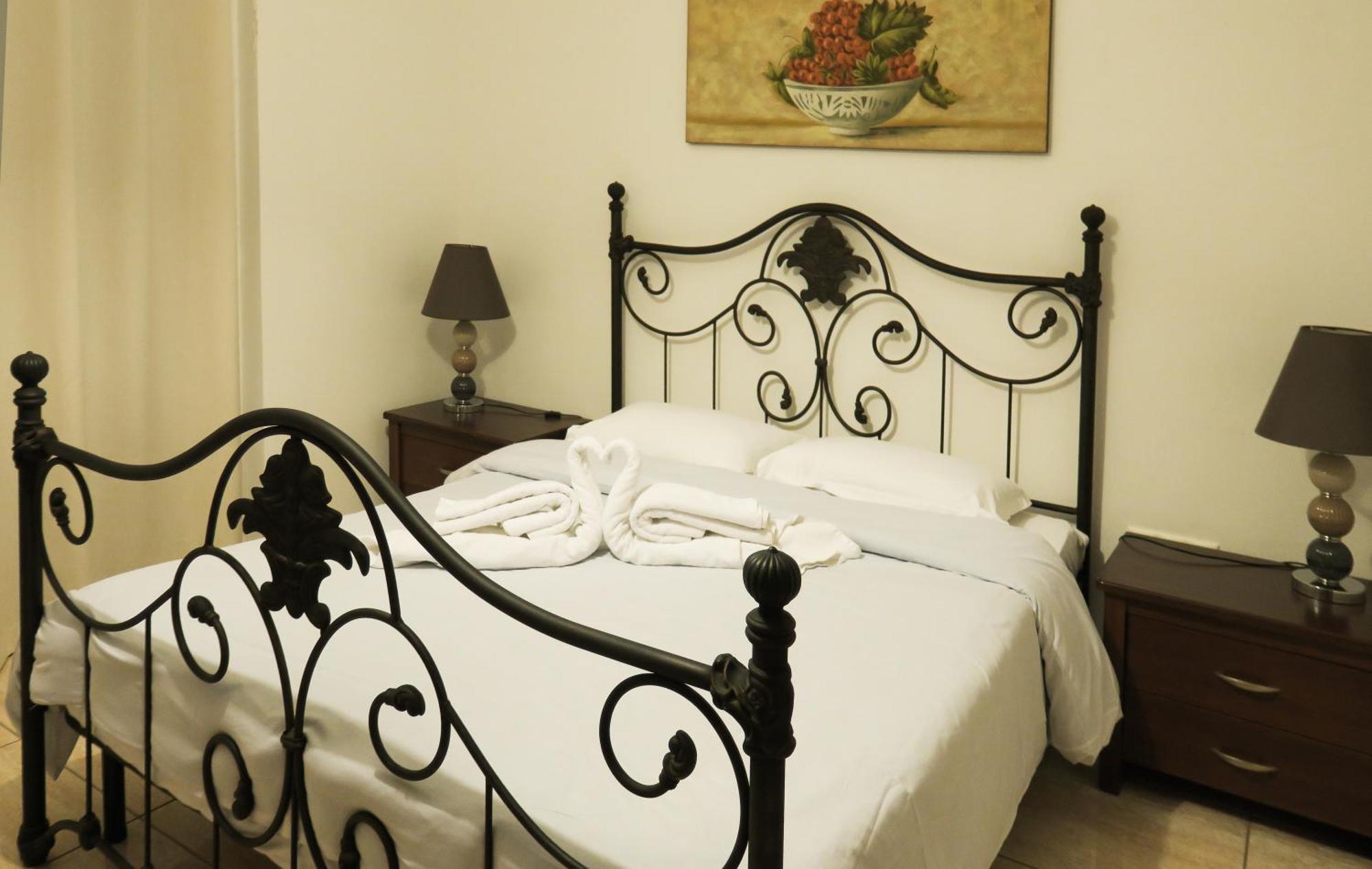 Kallisti Apartments Szkiáthosz Szoba fotó