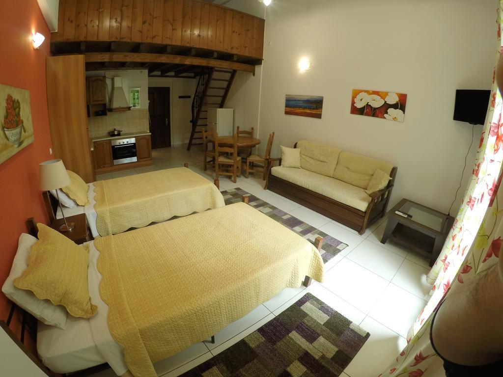 Kallisti Apartments Szkiáthosz Kültér fotó